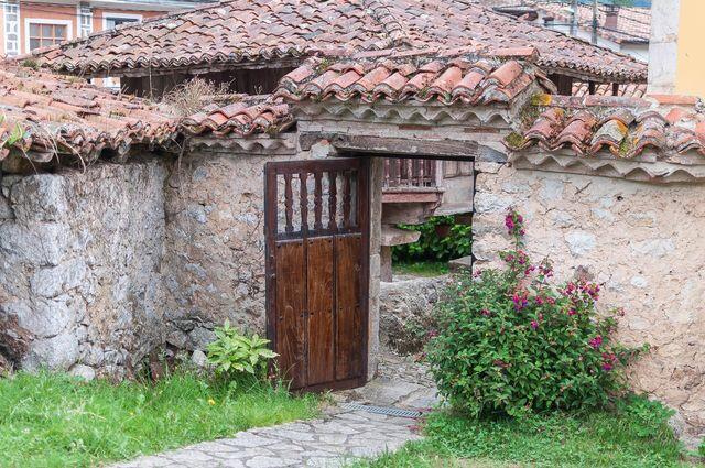 Gasthaus La Corrolada Avín Exterior foto